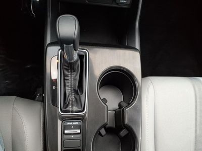 2025 Honda Civic Hybrid — photo 14 view