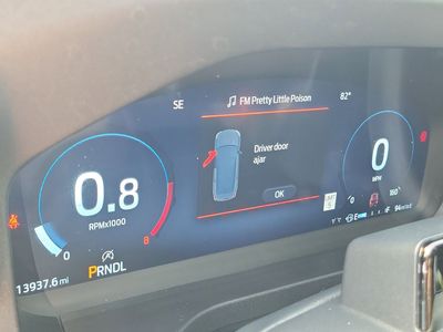 2025 Ford Explorer - Photo 27