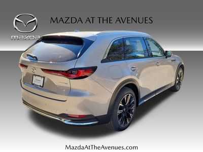 2026 Mazda CX-90 PHEV - Photo 4