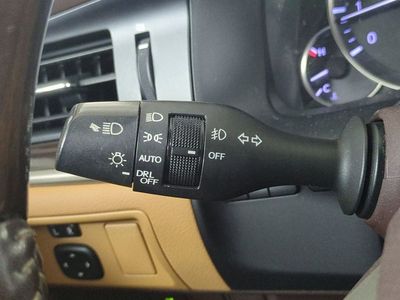 2018 Lexus ES - Photo 28