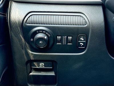 2024 Jeep Wagoneer - Photo 36
