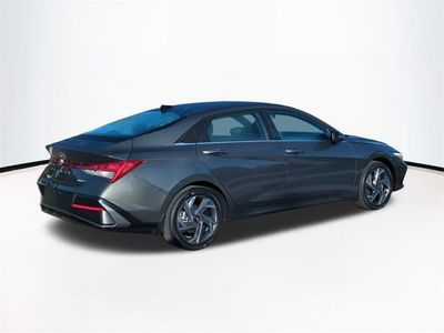 2026 Hyundai ELANTRA - Photo 5