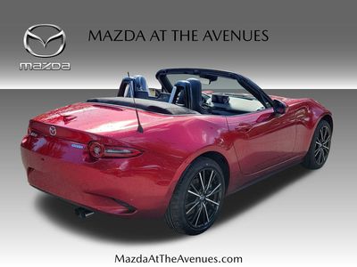 2026 Mazda MX-5 Miata - Photo 5