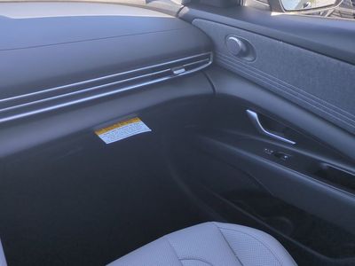 2026 Hyundai ELANTRA - Photo 18