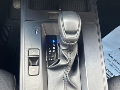 2026 Toyota Corolla Cross - Photo 13