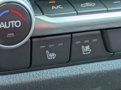 2026 Mazda CX-50 Hybrid - Photo 22