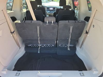 2022 Chrysler Voyager - Photo 8
