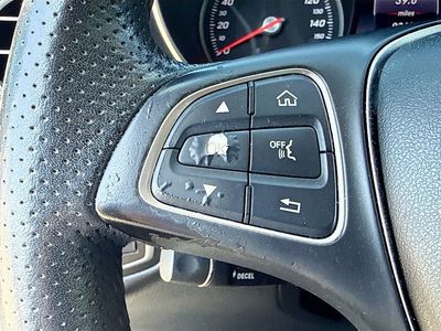 2017 Mercedes-Benz GLC - Photo 35