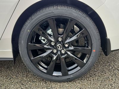 2026 Mazda Mazda3 - Photo 8