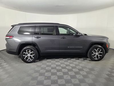 2025 Jeep Grand Cherokee L - Photo 4