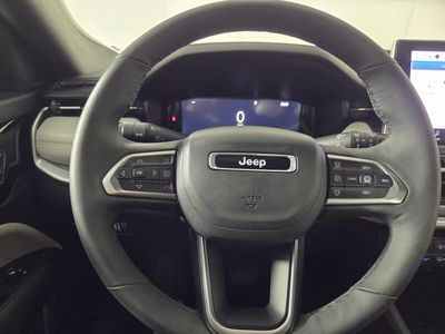 2025 Jeep Compass - Photo 18