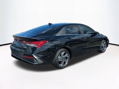 2026 Hyundai ELANTRA - Photo 5