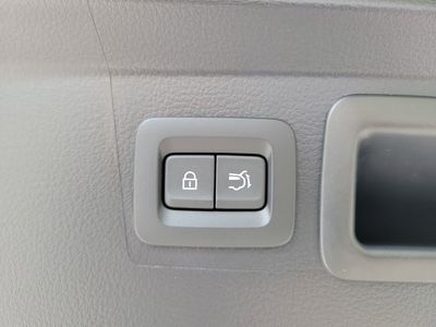 2026 Mazda CX-50 Hybrid - Photo 11