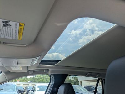 2026 Mazda CX-50 - Photo 19
