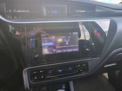 2018 Toyota Corolla - Photo 19
