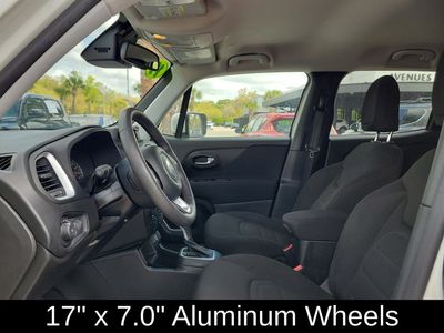 2019 Jeep Renegade - Photo 3