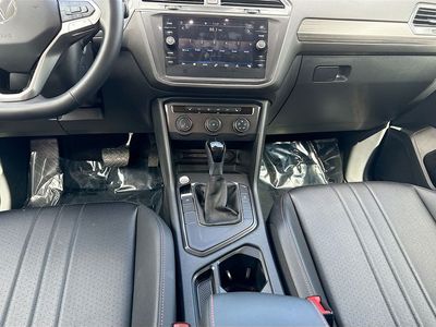 2024 Volkswagen Tiguan - Photo 19