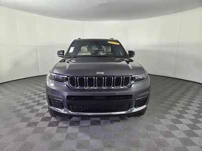 2025 Jeep Grand Cherokee L - Photo 3