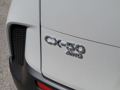 2026 Mazda CX-50 - Photo 8