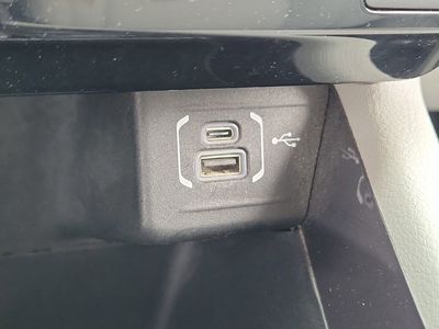 2022 Jeep Compass - Photo 30
