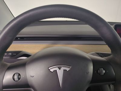 2023 Tesla Model Y - Photo 33