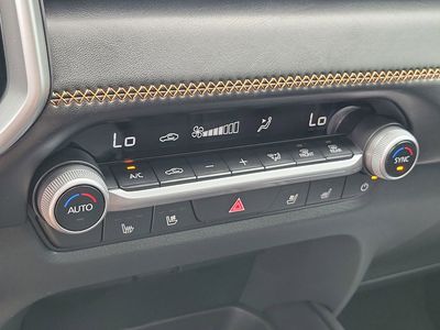 2026 Mazda CX-50 - Photo 28