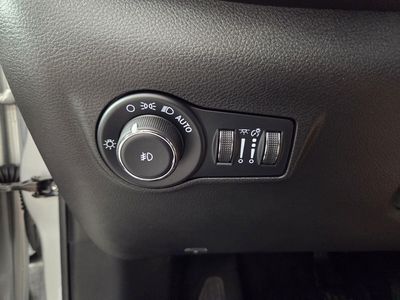 2025 Jeep Compass - Photo 21