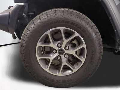 2024 Jeep Wrangler - Photo 11