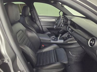 2019 Alfa Romeo Stelvio - Photo 28
