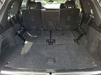 2021 Audi Q7 - Photo 8