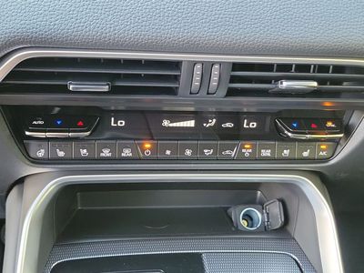 2026 Mazda CX-90 - Photo 31