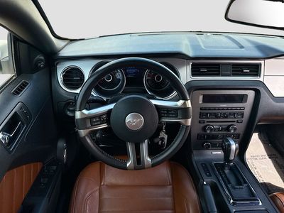 2013 Ford Mustang - Photo 16