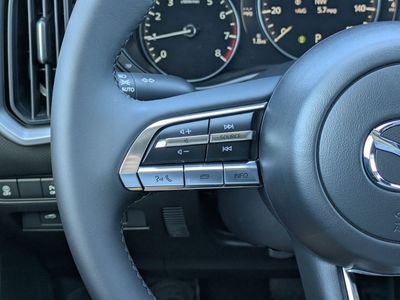 2026 Mazda CX-50 - Photo 16