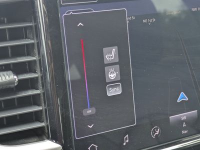 2024 Chrysler Pacifica Hybrid - Photo 23
