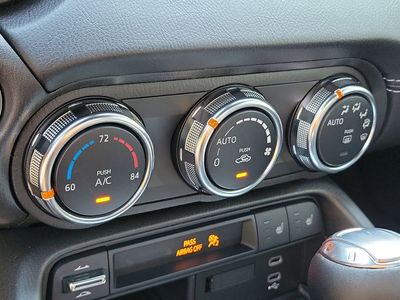 2026 Mazda MX-5 Miata RF - Photo 27