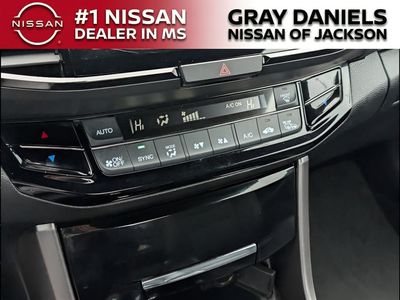 2017 Honda Accord - Photo 16