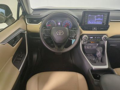 2019 Toyota RAV4 - Photo 18