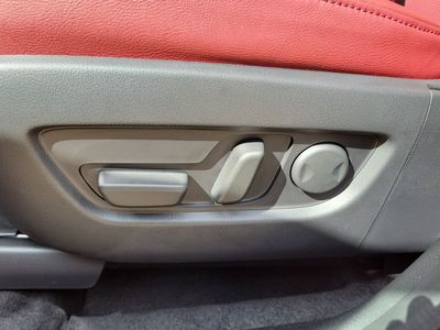 2026 Mazda CX-70 - Photo 18