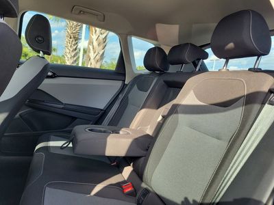 2024 Volkswagen Taos - Photo 11