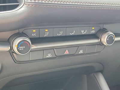 2026 Mazda Mazda3 - Photo 28