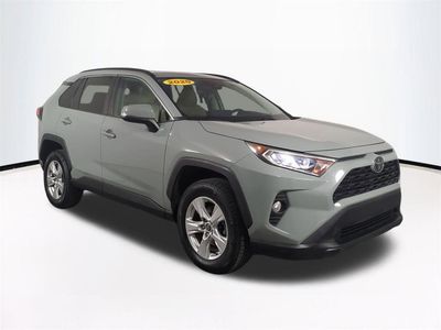 2020 Toyota RAV4 - Photo 2