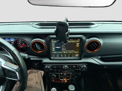 2022 Jeep Gladiator - Photo 18