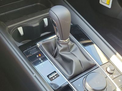 2026 Mazda CX-50 - Photo 32