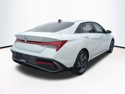 2026 Hyundai ELANTRA - Photo 5