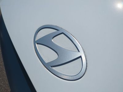 2026 Hyundai IONIQ 5 - Photo 13