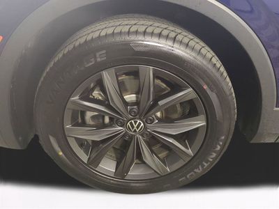 2022 Volkswagen Tiguan - Photo 11