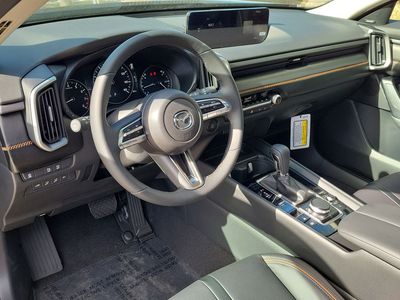 2026 Mazda CX-50 - Photo 16