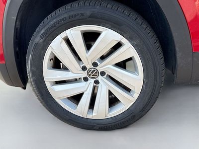 2021 Volkswagen Atlas Cross Sport - Photo 43