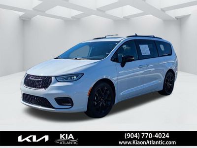 2025 Chrysler Pacifica - Photo 7