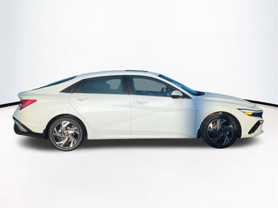 2026 Hyundai ELANTRA - Photo 4